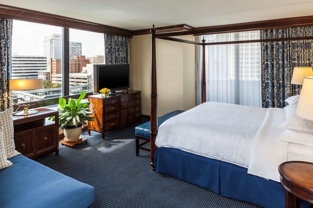 Sheraton Waterside